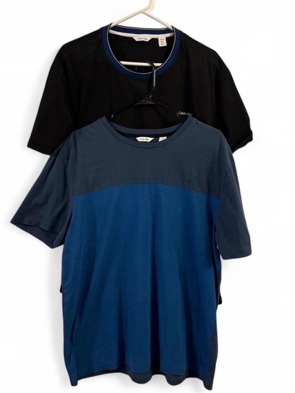 Calvin Klein Black & Navy Layered Tee Set